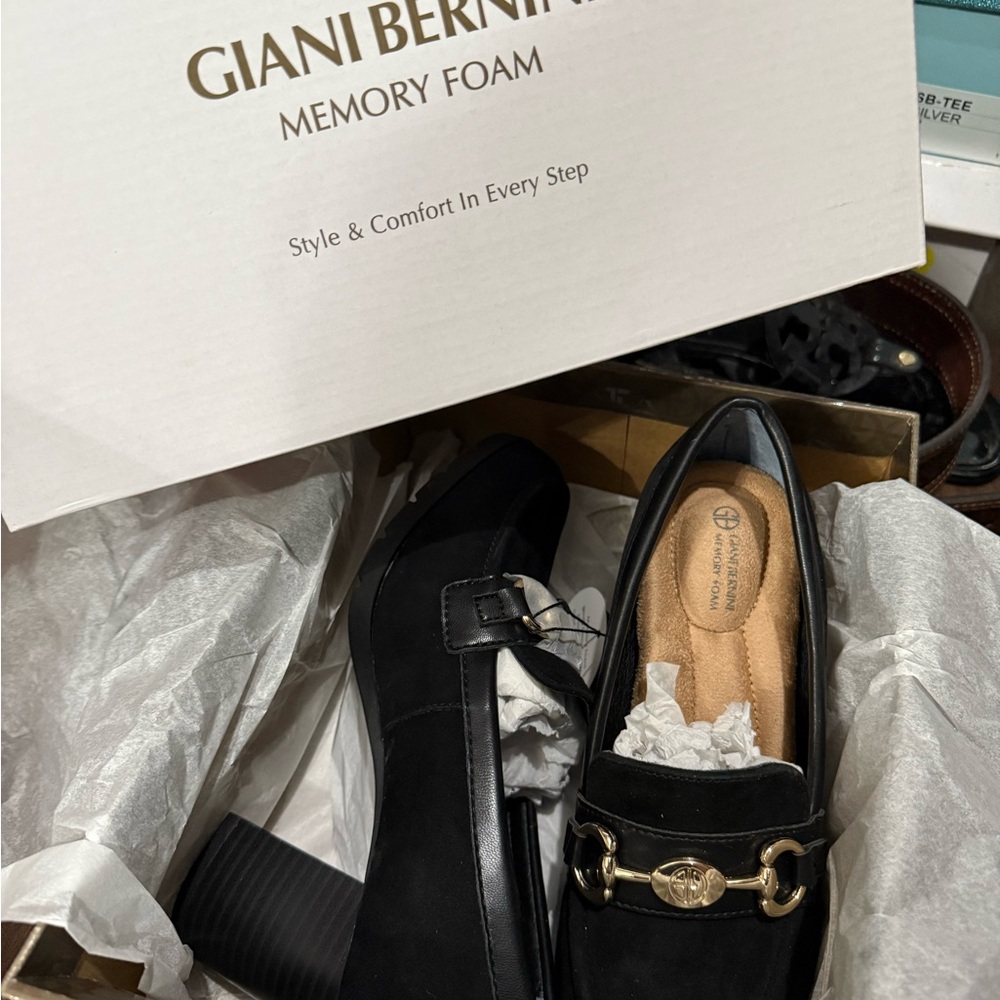 Giani Bernini Black Loafers with Gold Accent